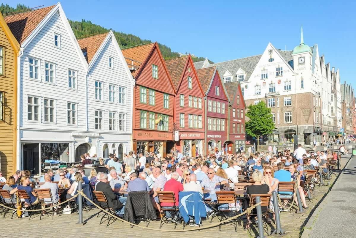Dinbnb Apartments Bryggen Bergen Esterno foto