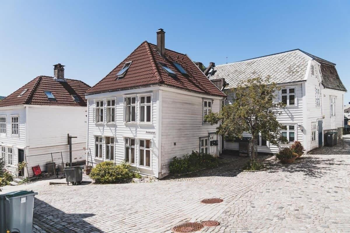 Dinbnb Apartments Bryggen Bergen Esterno foto